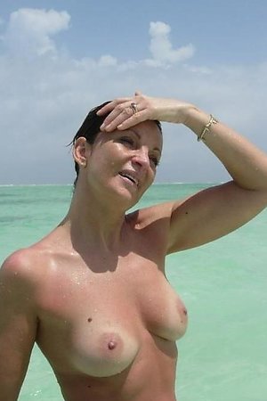 Naked On The Beach! Gallery #92