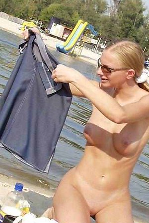 Naked On The Beach! Gallery #25